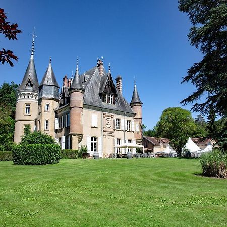 Camping Et Hotel Chateau Du Haget Montesquiou Екстериор снимка