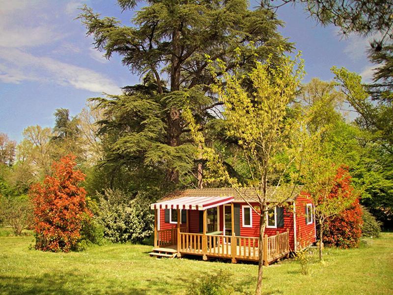 Camping Et Hotel Chateau Du Haget Montesquiou Екстериор снимка