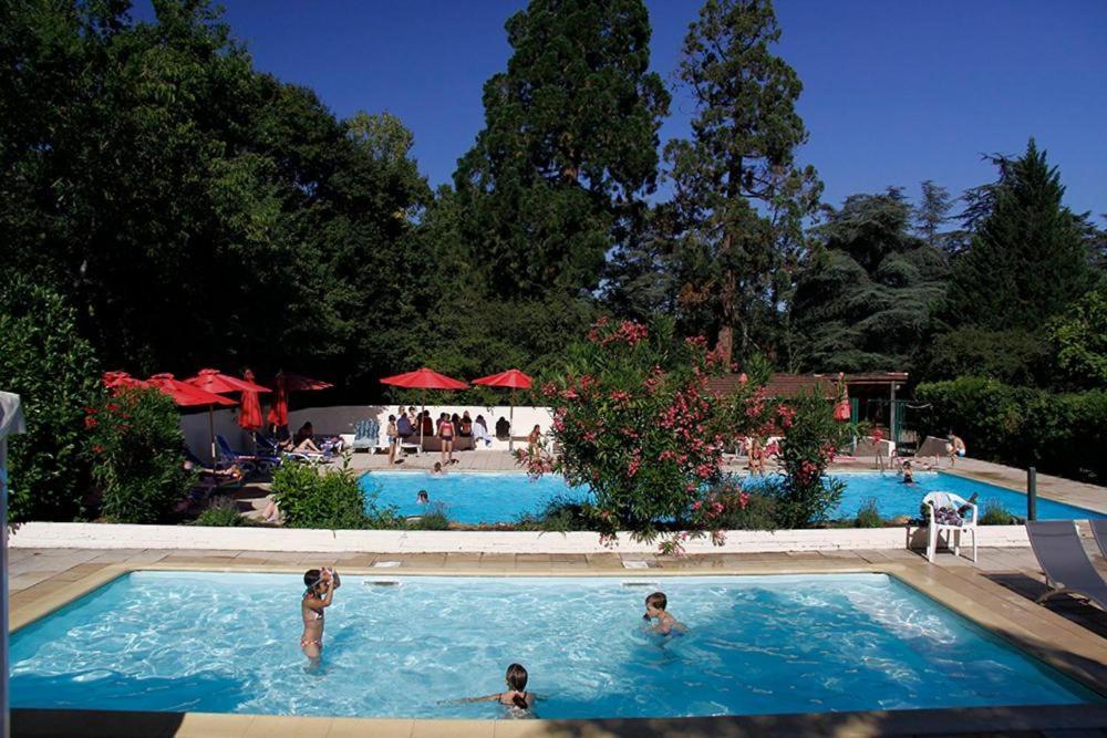 Camping Et Hotel Chateau Du Haget Montesquiou Екстериор снимка